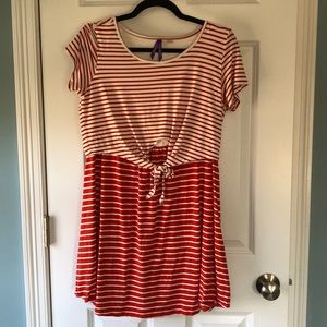 Seraphine tie knot nursing dress